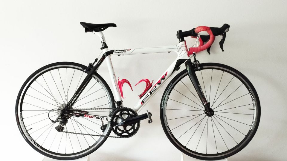 Bicicletta da strada in carbonio FRW (usata)